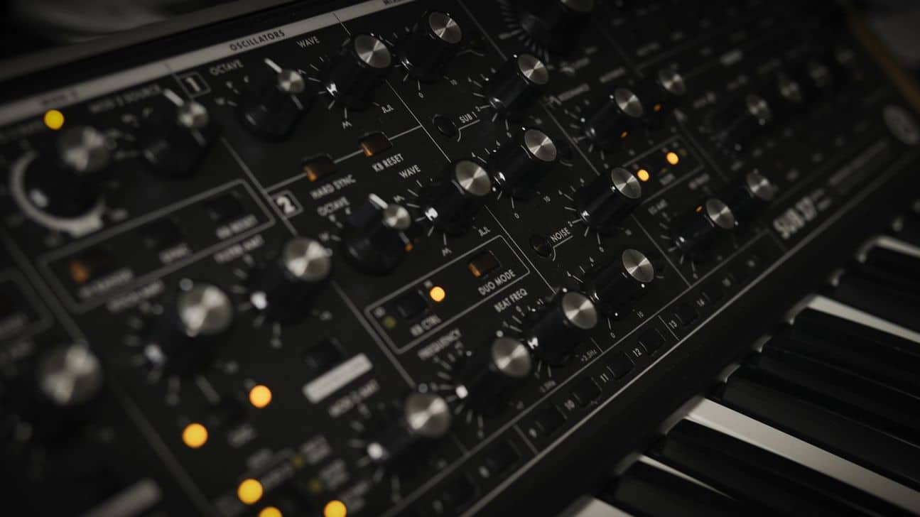 Sub 37 puts generous amounts of controls at your fingertips.