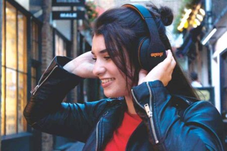 Orange Crest Edition Wireless Headphones Review